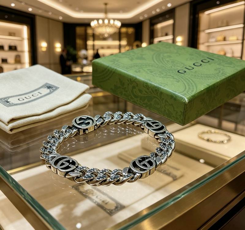 Gucci Bracelet 06yxs92